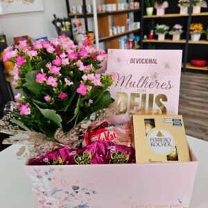 BOX Flor, Bíblia e chocolates